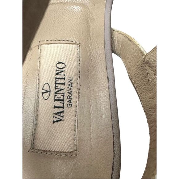 Valentino Garavani Rockstud leather sandals size: 371/2 US 7 - Picture 4 of 12